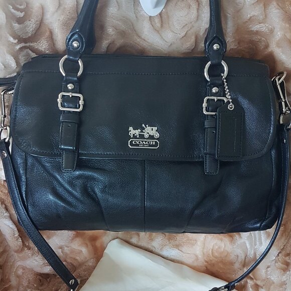 AUTHENTIC COACH COLLECTION NOW ON POSHMARK! $550 Coach Madison Leather Carryall - Picture 1 of 5